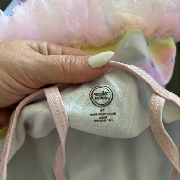 Lot of 4 Vibrant One Piece Swimsuits size 4T - Picture 4 of 13